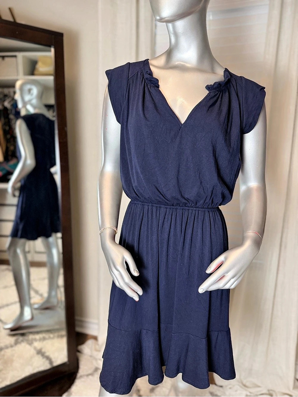 LOFT Navy Blue Sleeveless Mini Dress Split V-Neck Ruffle Hem Blouson Small